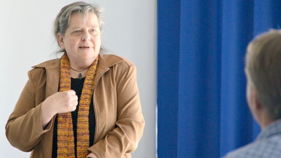 IGS-Schulleiterin Dr. Dorothee Göckel sprach in ihrer Begrüßung des Schulausschusses Klartext. Foto: Aiko Recke