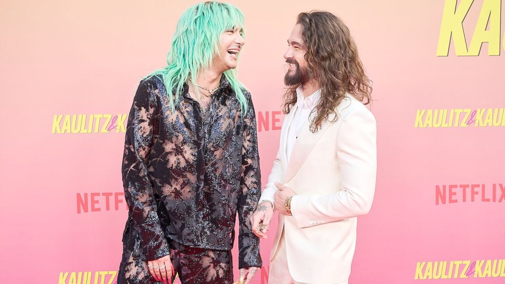 Bill und Tom Kaulitz müssen sich in der neuen Staffel auch Kritik anhören. Foto: Annette Riedl/dpa