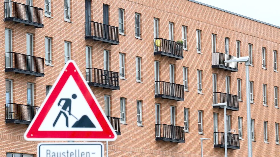 Mehr Baugenehmigungen - aber immer noch zu wenig neue Wohnungen (Symbolbild) Foto: Julian Stratenschulte/dpa