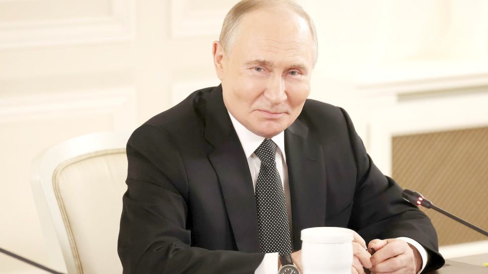 Jedes Jahr hält Putin beim Wirtschaftsforum in seiner Heimatstadt St. Petersburg eine Rede. Foto: Vyacheslav Prokofyev/Kremlin Pool/Planet Pix via ZUMA Press Wire/dpa