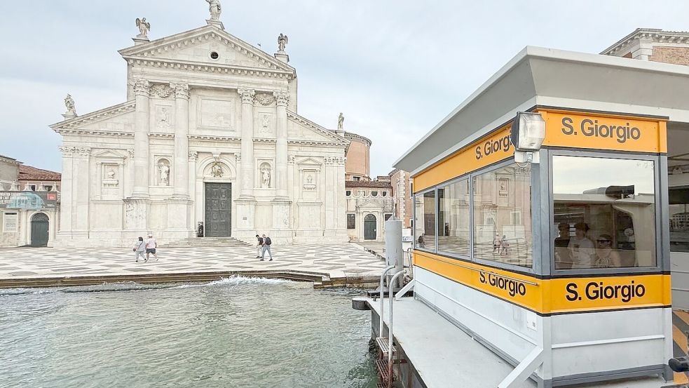 Auf der Insel San Giorgio soll die Trauung stattfinden. Foto: Christoph Sator/dpa