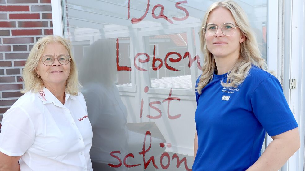Zwei Generationen – ein Motto: Hilde Ubben und ihre Tochter Maike Heuermann-Steinke führen die Häusliche Krankenpflege und die Tagespflegeeinrichtungen jetzt gemeinsam – mit einer positiven Lebenseinstellung. Fotos: Wittich