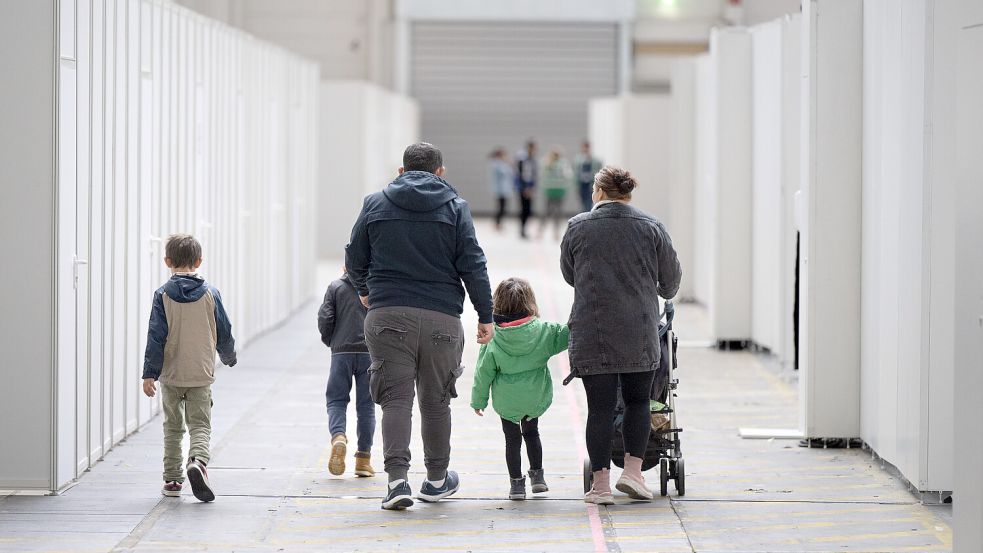 Die Entscheidung betrifft vor allem Menschen aus Syrien. Foto: dpa/Boris Roessler
