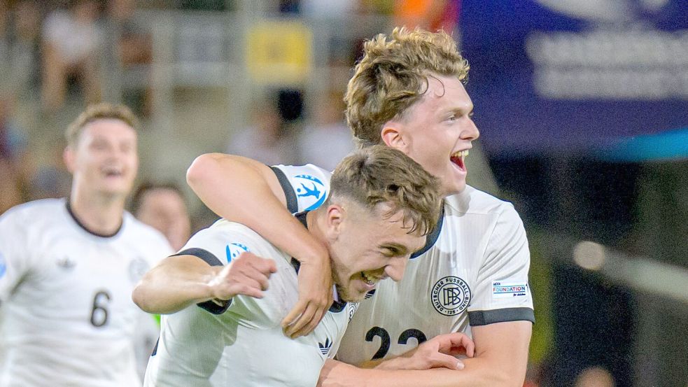 Kann die U21 wieder jubeln? Foto: Veronika Mihalikova/TASR Slovakia/AP/dpa