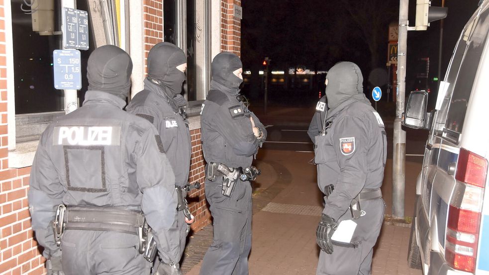 Im November fand eine große Aktion seitens der Polizei gegen das organisierte Verbrechen statt. Damals beschlagnahmten sie unter anderem Glücksspielautomaten. Foto: Thomas Dirks