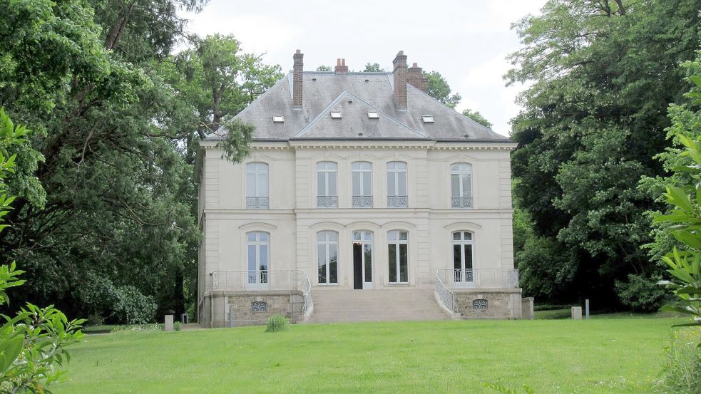 Ein Haus, das Rätsel aufgibt. Foto: Sabine Glaubitz/dpa