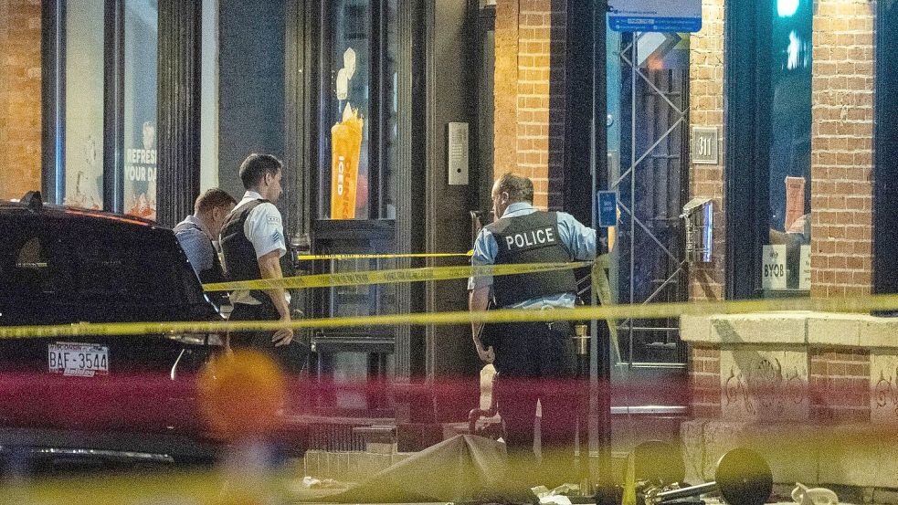 Vor einem Nachtclub in Chicago sind tödliche Schüsse gefallen. Foto: Tyler Pasciak LaRiviere/Chicago Sun-Times/AP/dpa