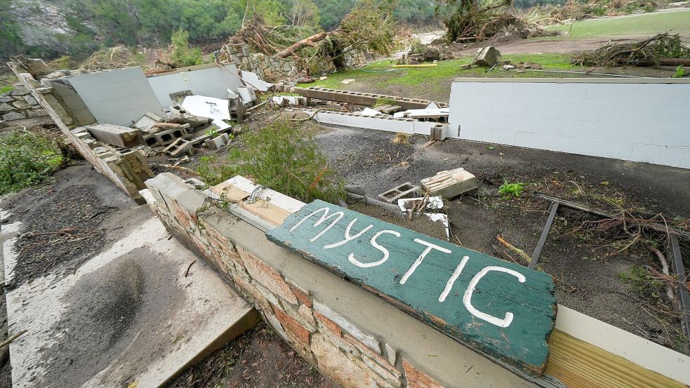 Das Camp Mystic, ein christliches Sommerlager für Mädchen, wurde von den Überschwemmungen verwüstet. Foto: Julio Cortez/AP/dpa