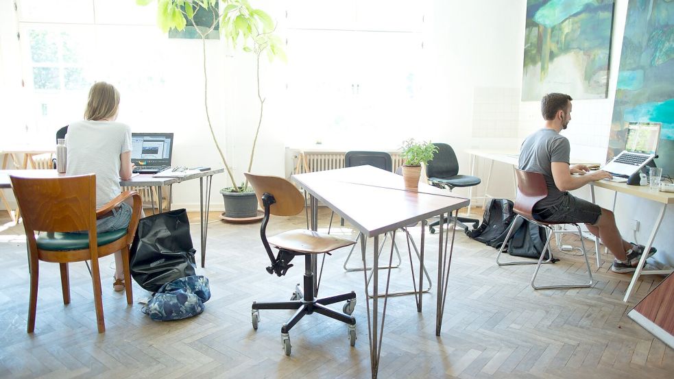 Die Zahl der neu gegründeten Start-ups ist im ersten Halbjahr kräftig gewachsen (Archivbild) Foto: Jörg Carstensen/dpa
