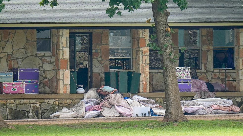 Mehrere Kinder aus dem Camp werden noch vermisst. Foto: Julio Cortez/AP/dpa