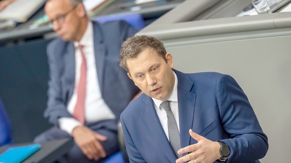 Wegen der Stromsteuer in der Kritik: Kanzler und Vizekanzler Foto: Michael Kappeler/dpa