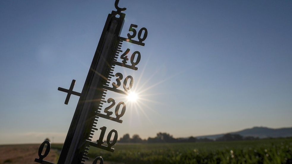 Die Temperaturen stiegen vielerorts auf über 30 Grad. (Archivbild) Foto: Thomas Warnack/dpa