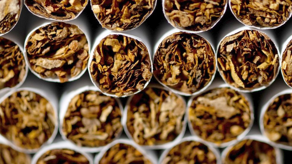 Die Preise für Zigaretten und Tabak könnten stark steigen. Foto: Sven Hoppe/dpa