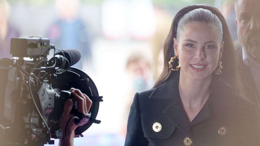Stille statt Scheinwerfer: Lena Meyer-Landrut gönnt sich eine Auszeit vom Ruhm. (Archivbild) Foto: Henning Kaiser/dpa