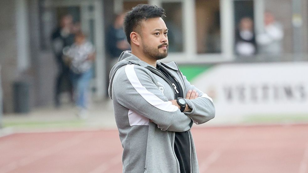 Nachdenkliche Blicke: SVG-Trainer Bi Le Tran