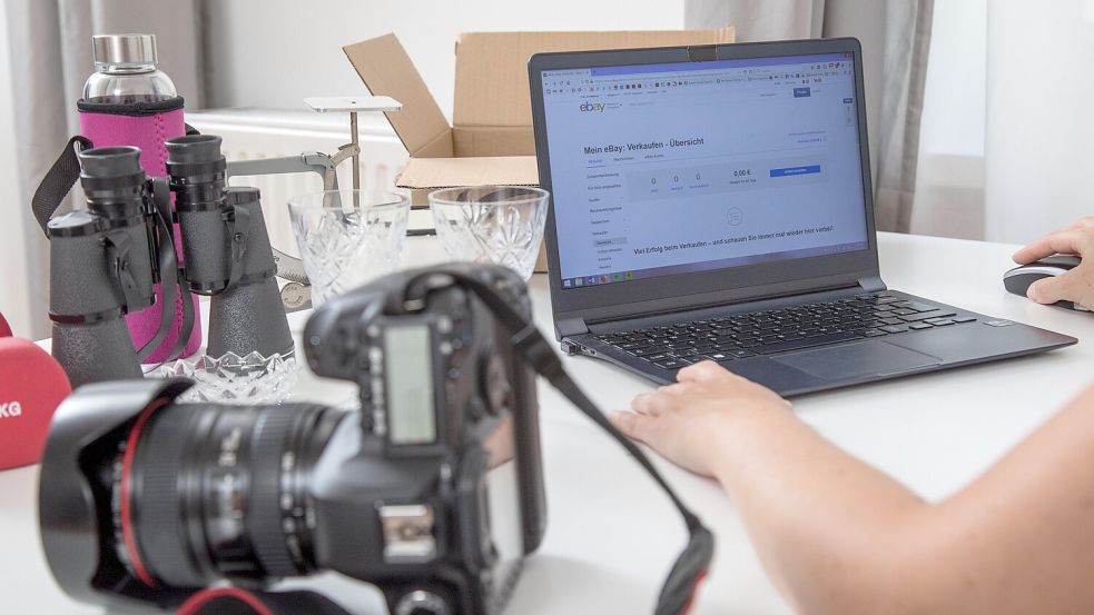 Viele Menschen versuchen, sich etwas durch privaten Online-Handel dazuzuverdienen. Doch wann schaut Foto: dpa/Christin Klose