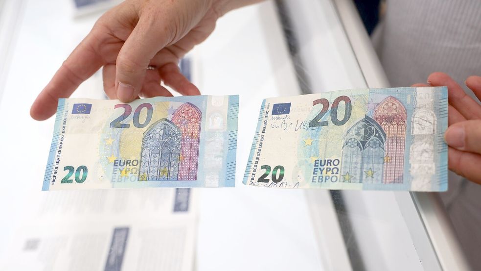Mehr Falschgeld im Zahlungsverkehr entdeckt. Foto: Christian Charisius/dpa