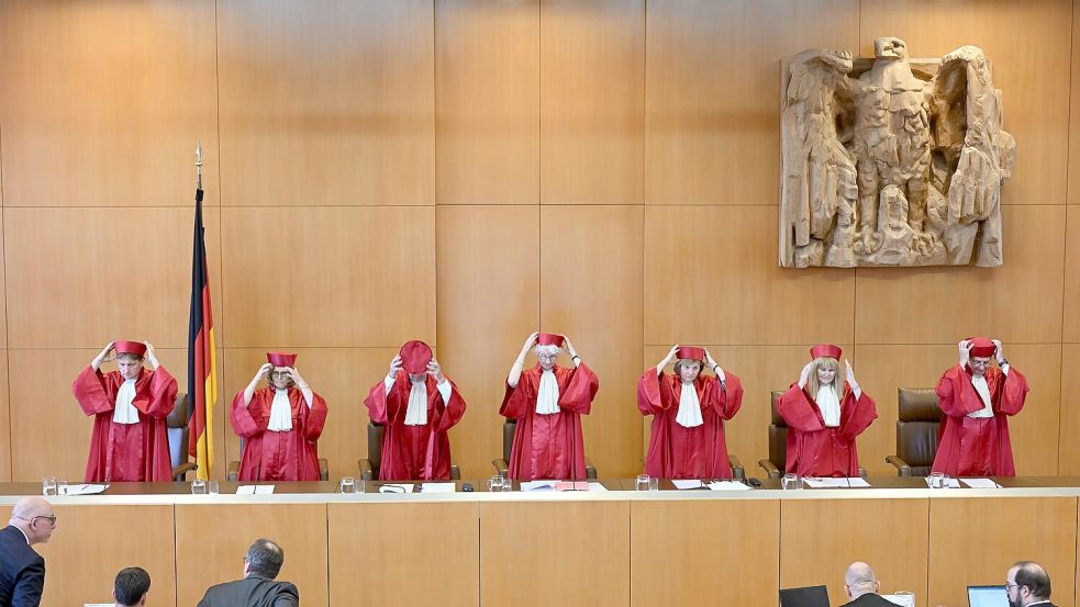 Bislang ist unklar, wie es mit der Nachbesetzung des Bundesverfassungsgerichts weitergeht. (Archivbild) Foto: Uli Deck/dpa