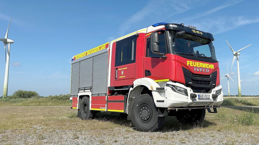 Das neue Löschfahrzeug 20 der Feuerwehr Brookmerland (hier im Windpark in Osteel) ist geländefähig. Foto: Feuerwehr/Carsten Redenius