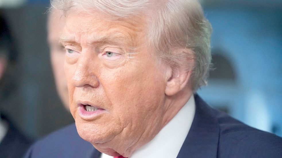 US-Präsident Trump will doch keine Zölle auf Gold erheben. Foto: Mark Schiefelbein/AP/dpa