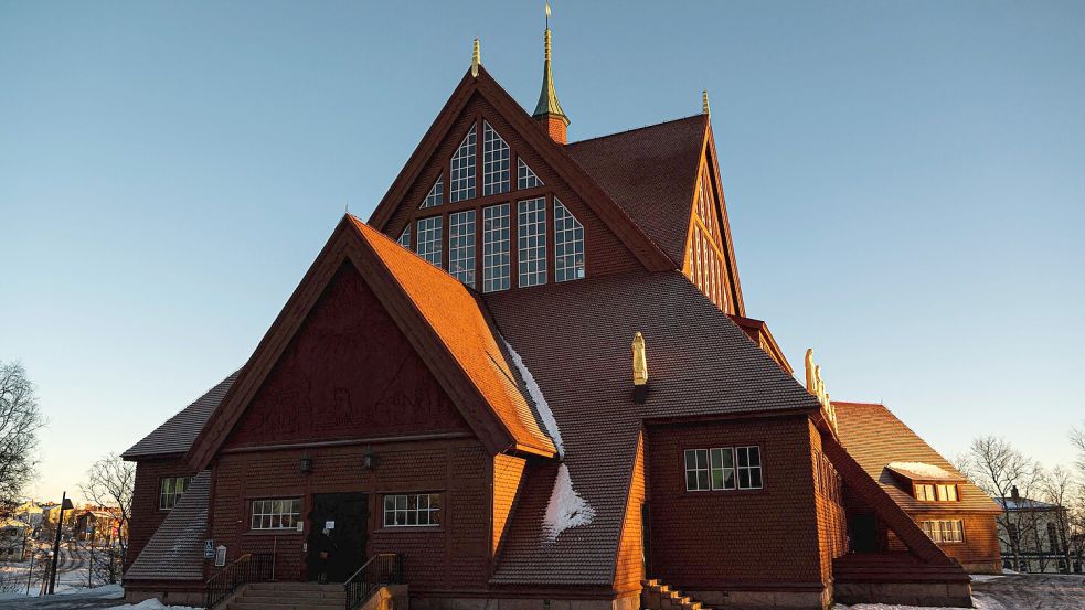 Die Holzkirche von Kiruna zählt zu den ikonischen Gebäuden Schwedens – und wird jetzt versetzt. Foto: Jonathan Nackstrand/AFP