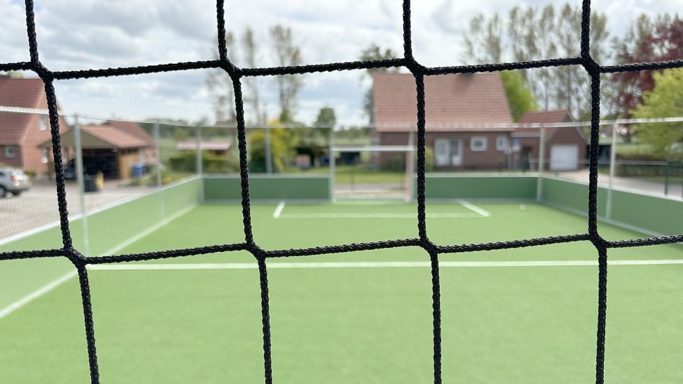 Der Osteeler Soccer-Court liegt am Adeweg. Foto: Thomas Dirks