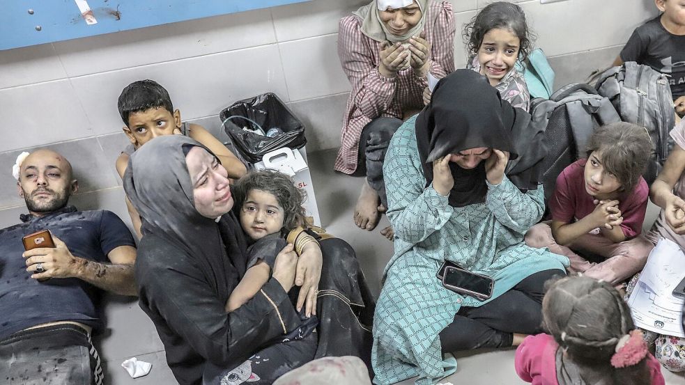 Hilfesuchende in Gaza: Für viele bleibt der Zugang zu medizinischer Versorgung versperrt. Foto: dpa/ Mohammad Abu Elsebah