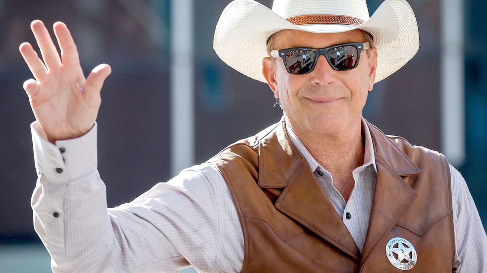Kevin Costner wechselt vom Western ins Tragikomödien-Genre. (Archivbild) Foto: Jeff Mcintosh/Zuma Press/dpa