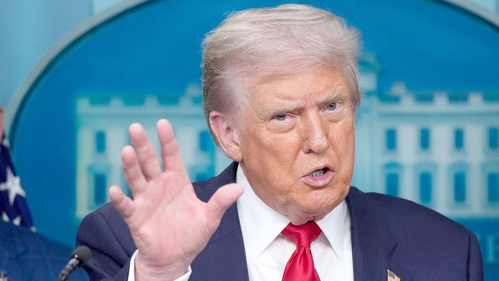 US-Präsident Donald Trump will seinen Kurs gegen Museen in den USA verschärfen. (Archivbild) Foto: Alex Brandon/AP/dpa