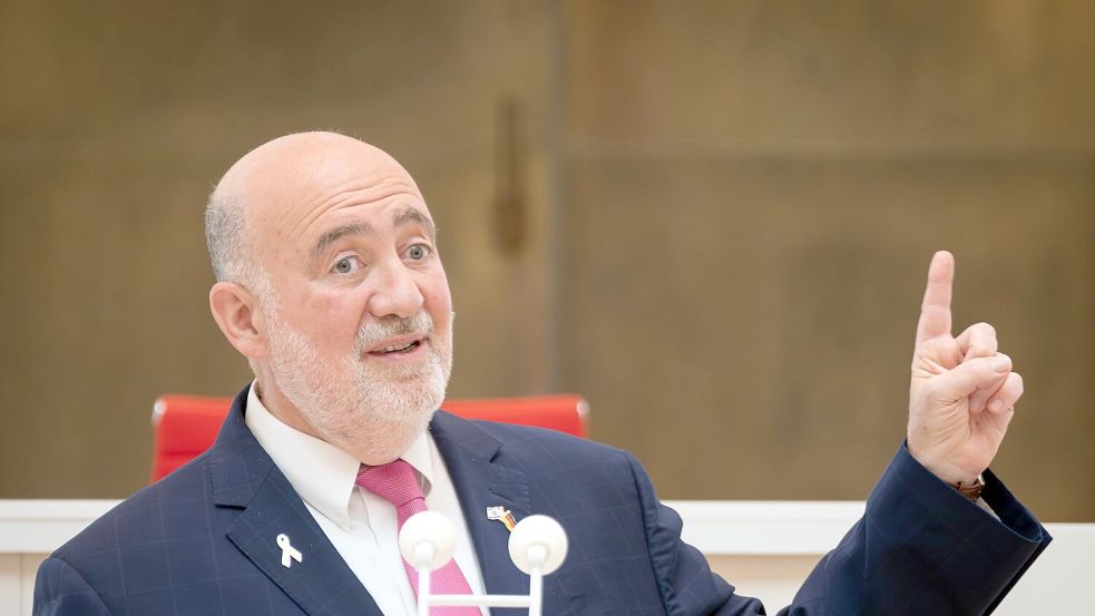 Ron Prosor, Botschafter von Israel in Deutschland, traf sich mit Wolfram Weimer. (Archivbild) Foto: Soeren Stache/dpa
