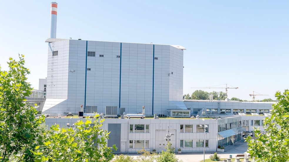 Auch Atommüll aus Bayern kommt nach Ahaus ins Münsterland. (Archivbild) Foto: Peter Kneffel/dpa