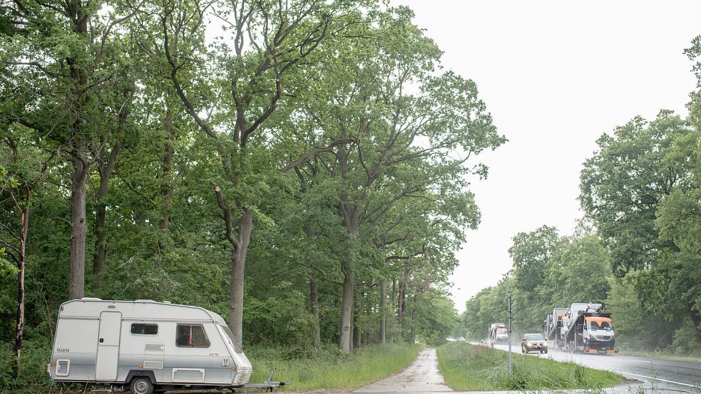 In Niedersachsen ist die Zahl der Lovemobile leicht gestiegen. Sie stehen vor allem an Bundesstraßen und an Autobahnzubringern. Foto: dpa/ Ole Spata