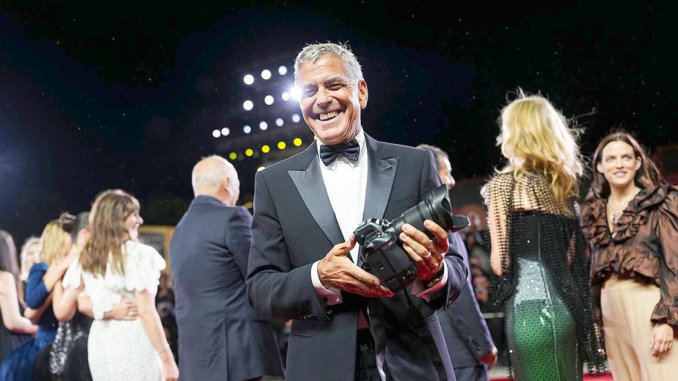 Trotz Krankheit mit guter Laune: George Clooney. Foto: Scott A Garfitt/Invision/AP/dpa