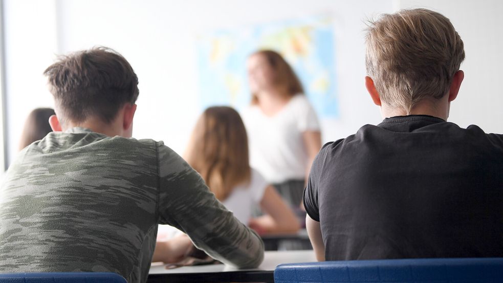 Unterrichtete 2009 das letzte Mal: Eine Lehrerin aus NRW ist seit 16 Jahren krankgeschrieben und steht deshalb bundesweit im Gespräch. Foto: dpa/Arne Dedert
