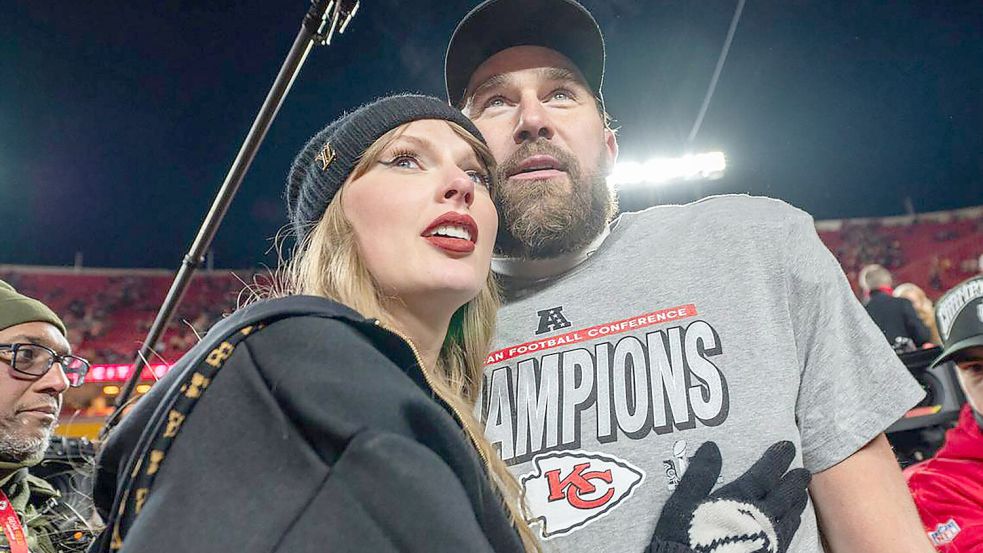 Fans feiern die Verlobung von Taylor Swift und Travis Kelce, als wären die Stars ihre besten Freunde. Foto: dpa/TNS/ZUMA/Emily Curiel