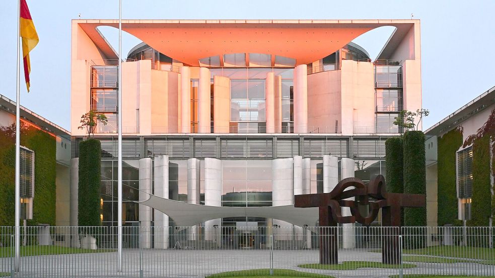 Im Kanzleramt will sich die Koalition einige Projekte vornehmen (Foto: Archiv). Foto: Soeren Stache/dpa