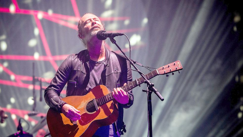 Radiohead-Sänger Thom Yorke. Mit Songs wie „Karma Police“ und „Creep“ erlangte die britische Band in den 90er Jahren weltweite Bekanntheit (Archivbild). Foto: Amy Harris/AP/dpa