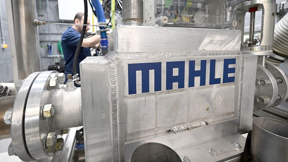 Mahle kommt vom Verbrenner - und steckt ebenfalls mitten im Wandel. (Archivbild) Foto: Bernd Weißbrod
