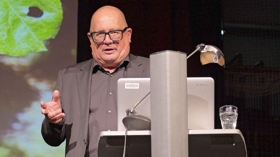 Andreas Sentker lobte die Auricher Wissenschaftstage als ein vorbildliches „Luxusmodell der Wissenschaftsvermittlung“. Foto: Werner Jürgens