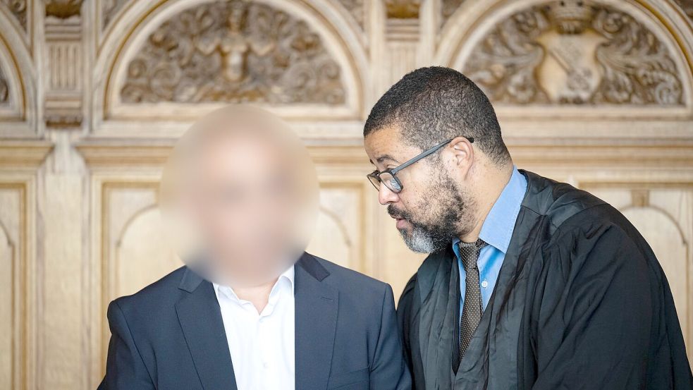 Der Verteidiger hat angekündigt, dass sich der Angeklagte beim nächsten Verhandlungstag äußern wird. Foto: Sina Schuldt