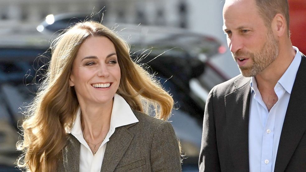 Kate zeigte sich erstmals in der Öffentlichkeit mit blonden Haaren. Foto: Eddie Mulholland/Pool Daily Tele