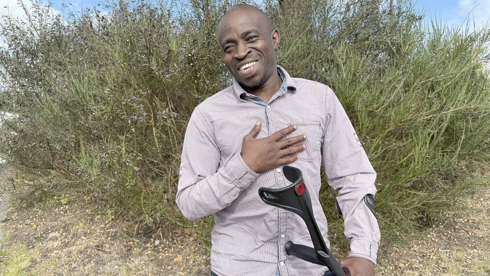 Seny Cherif befürchtet, bei einer Abschiebung in sein Heimatland Guinea weder Arbeit noch die richtige medizinische Versorgung zu erhalten. Foto: Mieke Matthes