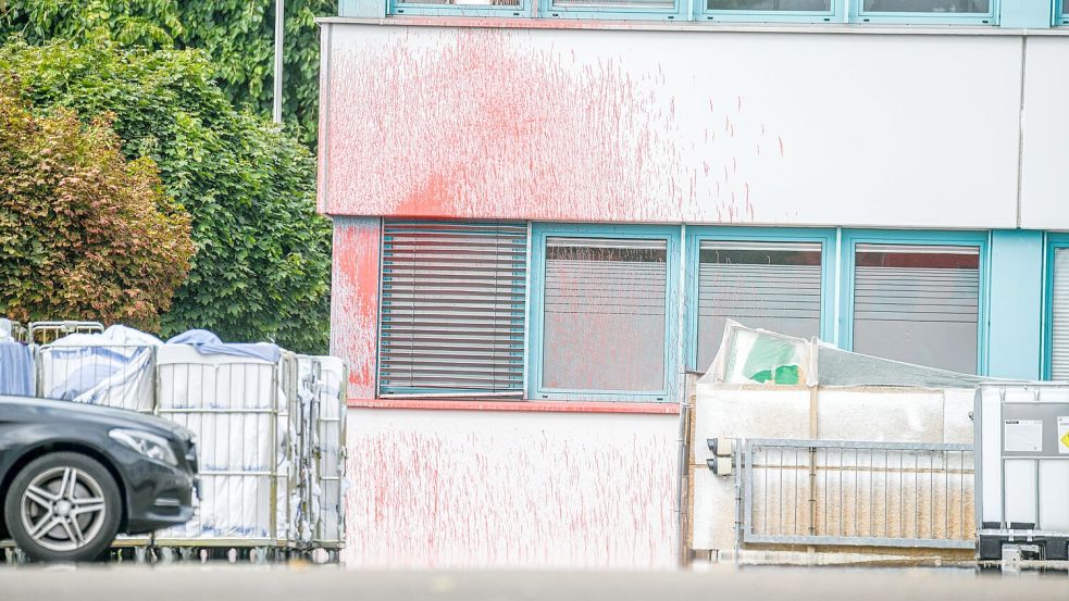 Unterstützer der Hamas nennt Israals Botschafter die Täter. Foto: Jason Tschepljakow/dpa