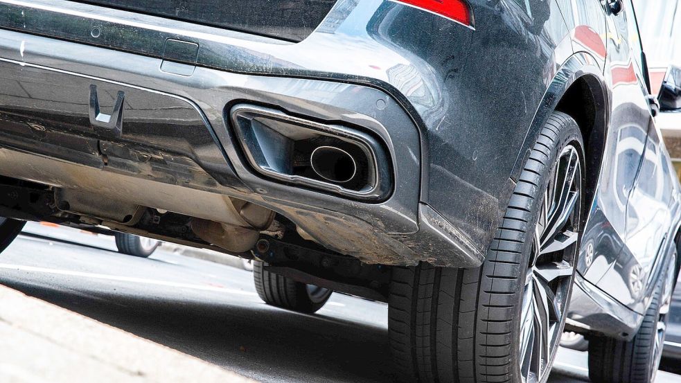 Die EU zieht die Überprüfung des Verbrenner-Verbots vor. Foto: dpa/Alicia Windzio