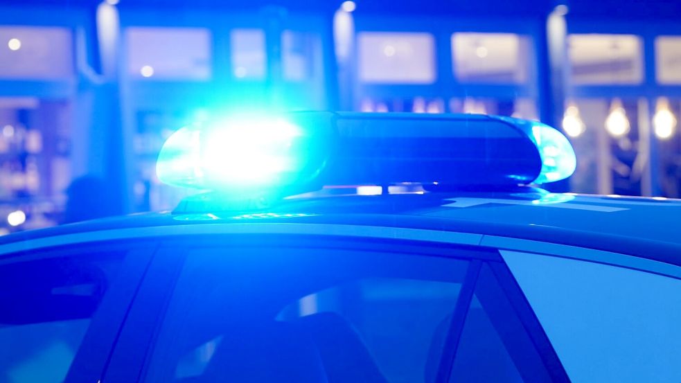 An einer Schule in Leverkusen gibt es einen Polizeieinsatz (Archivbild). Foto: Marcus Brandt