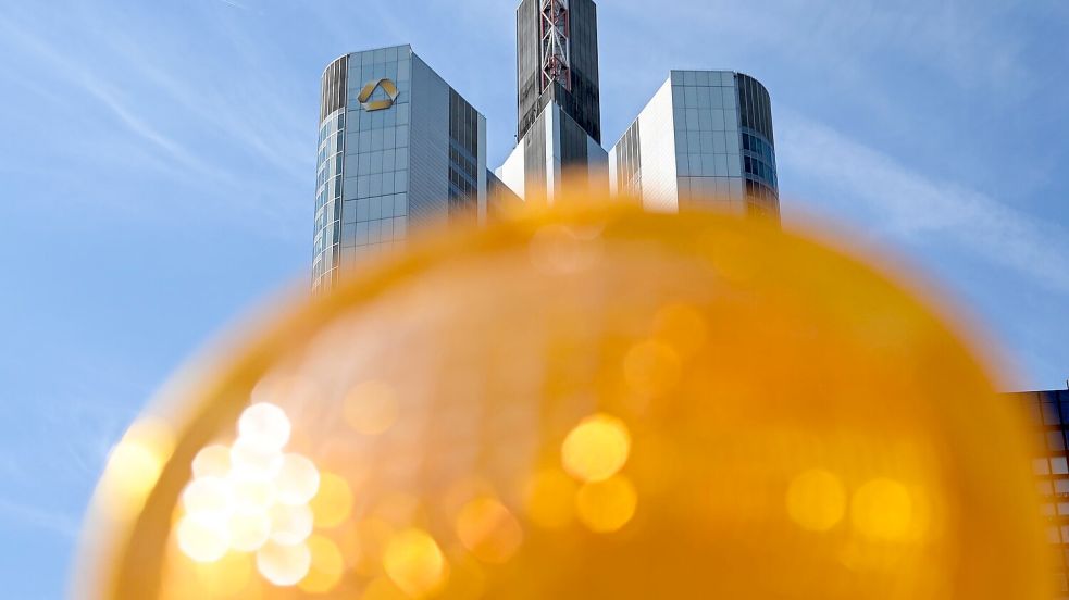 Im Visier der Italiener: Deutschlands zweitgrößte Privatkundenbank. (Archivbild) Foto: Arne Dedert