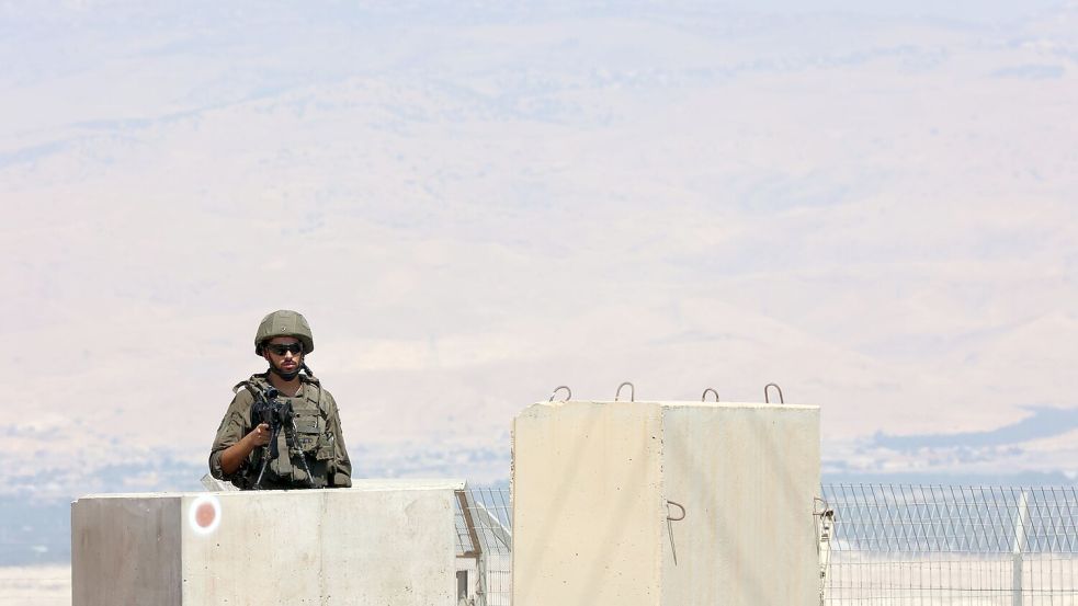 Bei einem Angriff an einem von Israel kontrollierten Grenzübergang zwischen Jordanien und dem Westjordanland sind zwei israelische Soldaten getötet worden. (Archivbild) Foto: Gil Cohen Magen/XinHua/dpa