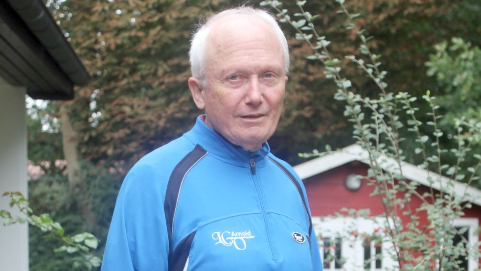 Arnold Romanowski muss beim Laufen keine unnötigen Pfunde mitschleppen. Er ist schlank und Vegetarier. Foto: Wolf-Rüdiger Saathoff