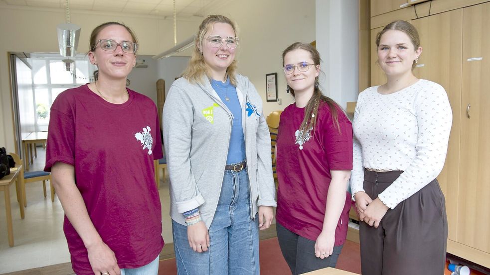 Einen langen Atem beweist der Stadtjugendring (SJR), wenn es darum geht, mehr für Kinder und Jugendliche in Osnabrück und in Niederachsen zu erreichen. In dem Dachverband engagieren sich (von links): Josy Iding, Carlotta Voss, Josefin Hunger und Merle Rox. Foto: Philipp Hülsmann