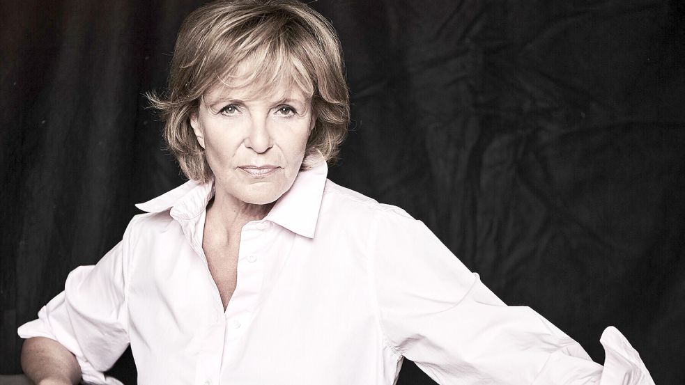 Ans Aufhören denkt Schauspielerin Ulrike Kriener nicht einmal in ihrem neuen Film „Petra geht baden“ (ZDF, Sonntag, 20.15 Uhr), wo der Ruhestand droht. Foto: Christian Geisselmann